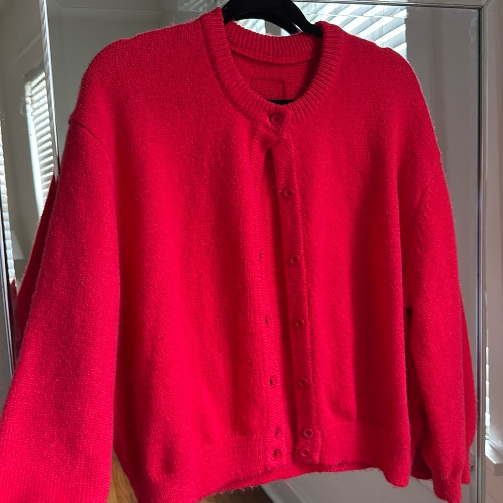 Daily Drills Sweater - Heart